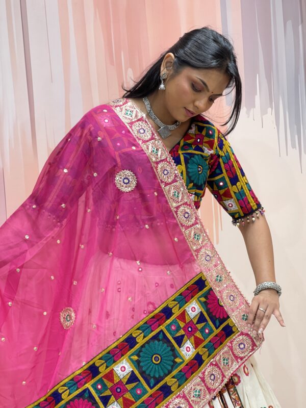 Ivory Embroidered Chaniya Choli with Traditional Kutch Work Blouse & Pink Net Dupatta – Meera’s Lehenga - Image 3