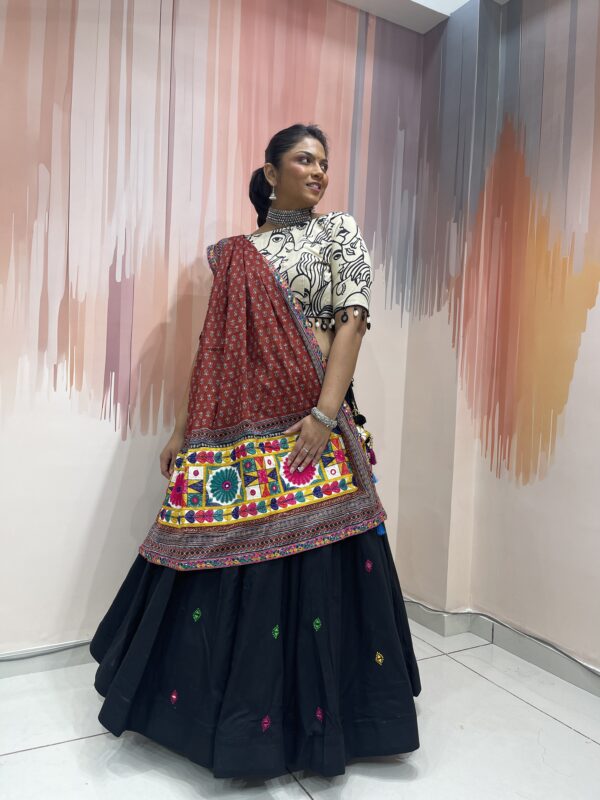 Black Mirror Work Chaniya Choli with Abstract Art Blouse & Maroon Ajrakh Dupatta – Meera’s Lehenga - Image 2