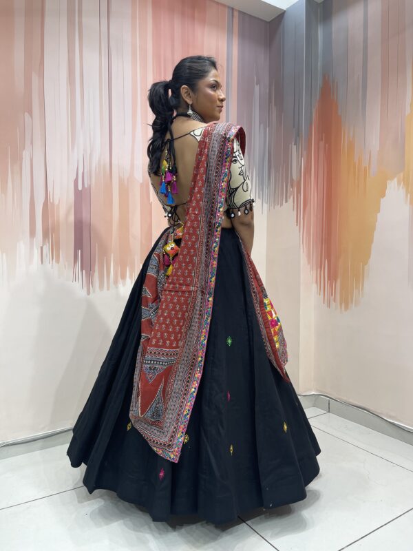 Black Mirror Work Chaniya Choli with Abstract Art Blouse & Maroon Ajrakh Dupatta – Meera’s Lehenga - Image 3