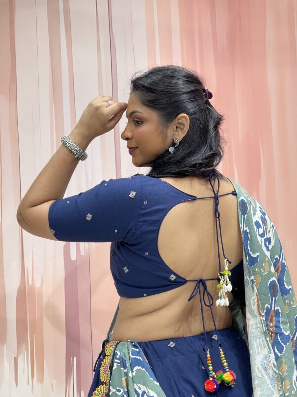 Elegant Navy Blue Chaniya Choli with Ikat Peacock Dupatta & Floral Blouse Detailing – Meera’s Lehenga - Image 8
