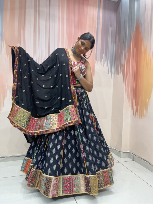 Black Bandhani Navratri Chaniya Choli with Kutchi Embroidered Blouse & Dupatta – Traditional Gujarati Garba Lehenga Set - Image 4