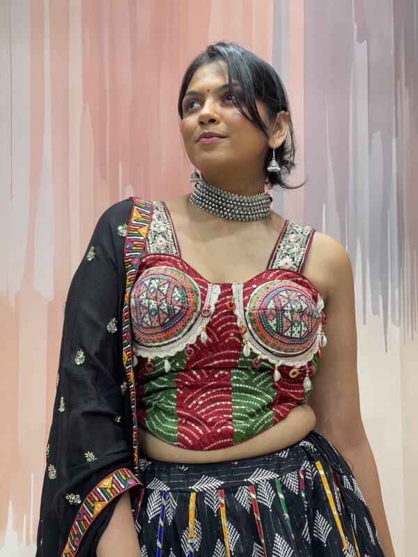 Black Bandhani Navratri Chaniya Choli with Kutchi Embroidered Blouse & Dupatta – Traditional Gujarati Garba Lehenga Set - Image 6
